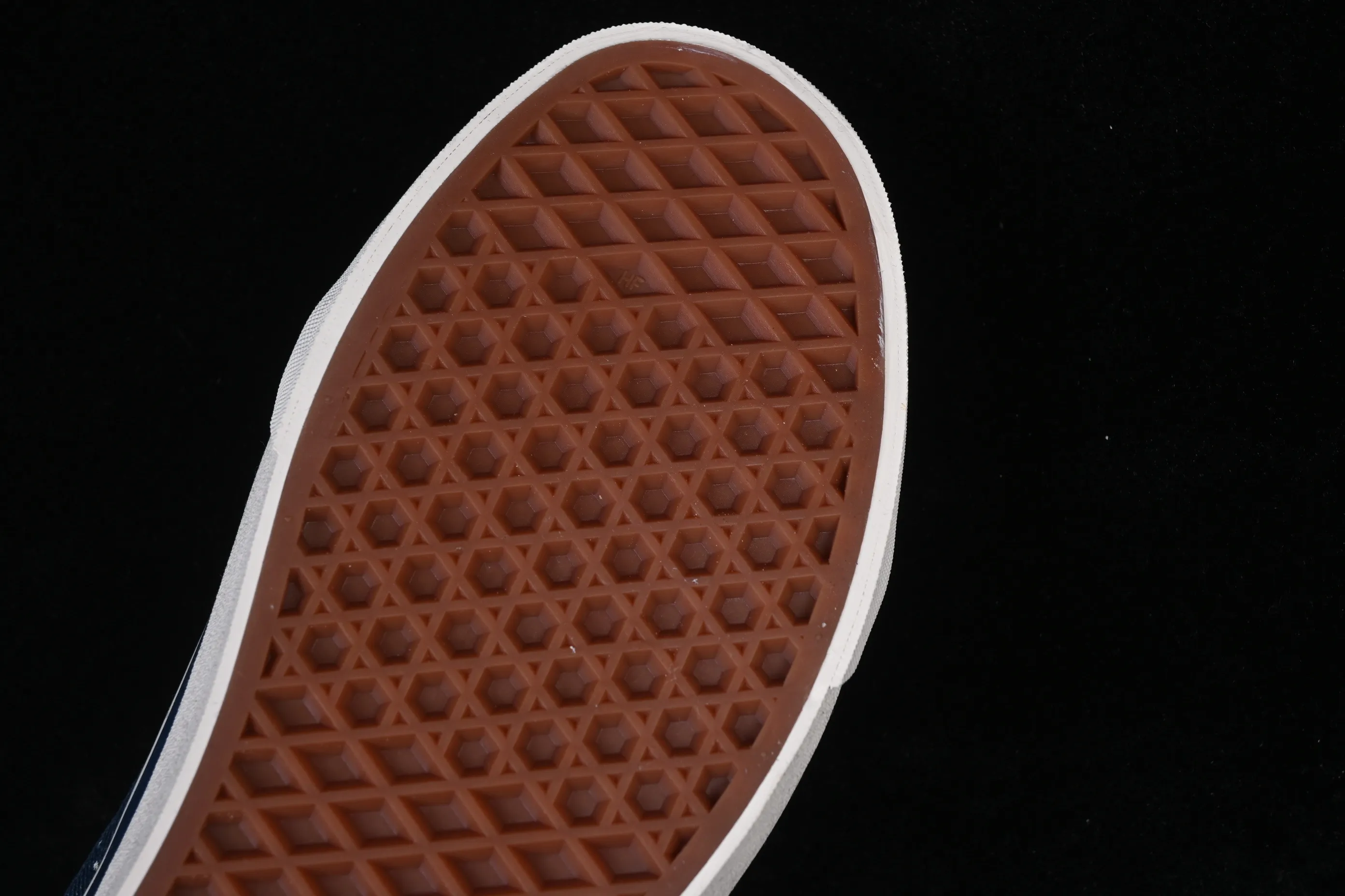 All categories Vans Vans series Vans Low Vans low top Vans Old Skool Frayed Vans low-top casual skateboard shoes VN000E9HGTL